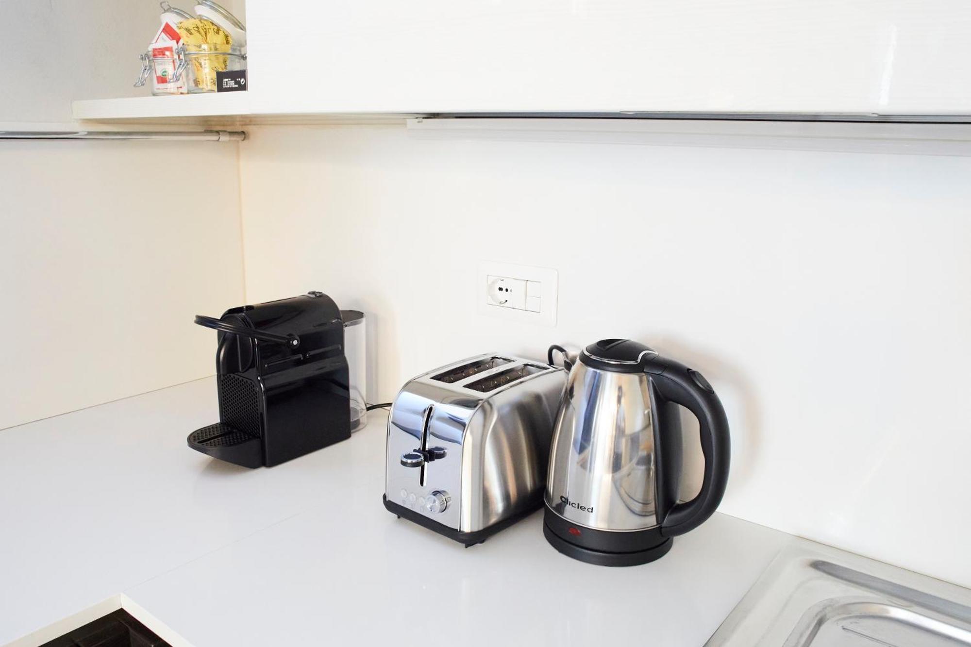 Luxury - Zona Bocconi * Milan